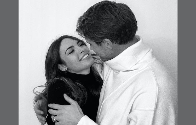 Andrea Nicole annuncia la fine della sua relazione con Ciprian