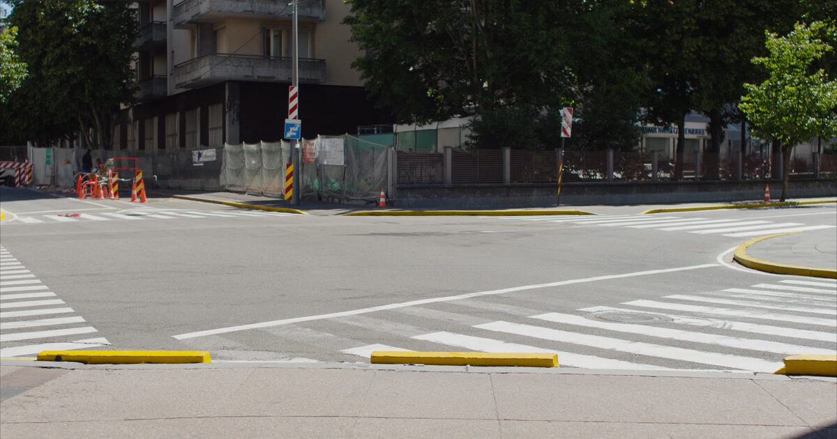 Monza, miglioramenti ai parcheggi in via Enrico da Monza